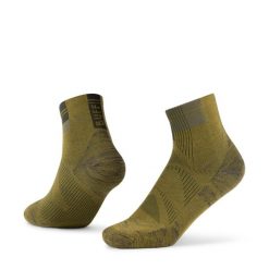 Skarpetki Buff COOLNET® QUARTER SOCK CQ. Zielone skarpetki damskie Buff, bez wzorów, z elastanu. Za 99.90 zł.