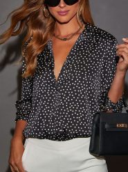 Milan Kiss Koszula w kolorze czarnym rozmiar: M. Czarne koszule damskie Milan Kiss, m, bez wzorów, bez kołnierzyka, bez ramiączek. Za 148.26 zł.