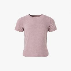 Koszulka treningowa junior Swedemount Core Loose Fit Tee szybkoschnąca. Fioletowe bluzki damskie SWEDEMOUNT, bez wzorów, z tkaniny, sportowe, bez kołnierzyka, bez ramiączek. Za 59.99 zł.