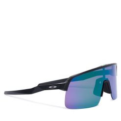 Okulary przeciwsłoneczne Oakley. Czarne okulary przeciwsłoneczne damskie Oakley. Za 879.99 zł.