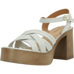 Sandały MTNG 50566M Beżowy. Brązowe obuwie trekkingowe damskie MTNG, bez wzorów, ze skóry, bez obcasa. Za 202.99 zł.