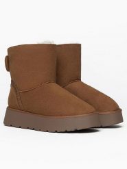 ISLAND BOOT Botki zimowe "Massey" w kolorze jasnobrązowym rozmiar: 38. Brązowe botki damskie Island Boot, na zimę, z materiału, bez obcasa, na platformie, bez zapięcia. Za 158.10 zł.