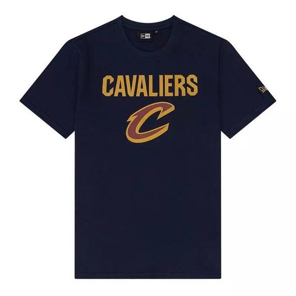 T-shirt NBA Cleveland Cavaliers New Era Bleu marine. Niebieskie t-shirty męskie New Era, m, bez wzorów, z materiału, bez kołnierzyka. Za 138.90 zł.