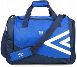 Torba sportowa treningowa na ramię Umbro 46L. Niebieskie torby męskie na ramię Umbro, bez wzorów, z materiału, na ramię, duże. Za 69.00 zł.