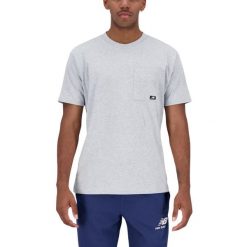T-shirt Essentials Reimagined Rozmiar M Szary - MT31542AG. Szare t-shirty męskie New Balance, m, bez wzorów, z bawełny, bez kołnierzyka. Za 134.90 zł.