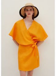 STEFANEL Sukienka w kolorze musztardowym rozmiar: 40. Pomarańczowe sukienki damskie Stefanel, bez wzorów, ze lnu, bez kołnierzyka, bez ramiączek, mini, rozkloszowane. Za 304.99 zł.