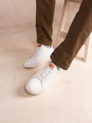 Buty TBS Flauber. Brązowe buty trekkingowe męskie Tbs, ze skóry, bez zapięcia, trekkingowe. Za 511.00 zł.