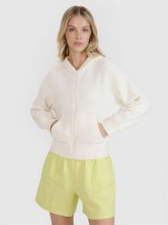 4F Bluza dresowa rozpinana z kapturem damska - biała XS. Białe bluzy sportowe damskie 4f, l, z bawełny. W wyprzedaży za 99.99 zł.