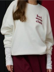 Bluza z nadrukiem na plecach - kremowy. Białe bluzy bez kaptura damskie Sinsay, l. Za 39.99 zł.
