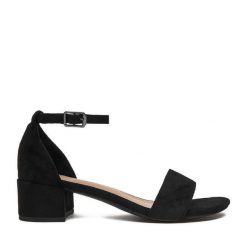 Sandały JENNY. Czarne sandały damskie Jenny, bez wzorów, bez obcasa, na słupku. Za 119.99 zł.