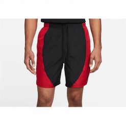 Spodnie koszykarskie męskie Nike Air Jordan Dri-fit. Czerwone szorty męskie Nike, bez wzorów, z materiału, sportowe. Za 299.00 zł.
