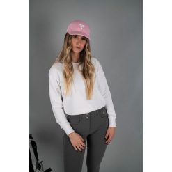 Czapka golfowa Merion – Regulowana, oddychająca, lekka, ochrona UV. Czerwone czapki zimowe damskie FLAIRWAY GOLF. Za 106.00 zł.