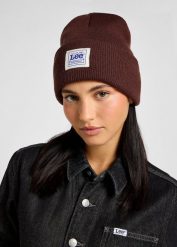 LEE DAMSKA CZAPKA BAWEŁNIANA WORKWEAR BEANIE VELVET BEET 112358298 LP75016269. Czapki zimowe damskie Lee, z bawełny. Za 79.99 zł.