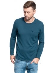 MĘSKI SWETER MUSTANG EMIL C JUMPER 1009792 5243. Swetry męskie Mustang, m, bez wzorów, bez kołnierzyka. W wyprzedaży za 49.99 zł.