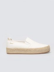 Espadryle damskie białe TT274090 101. Białe espadryle damskie Big Star, bez wzorów, z gumy, bez obcasa. Za 139.99 zł.