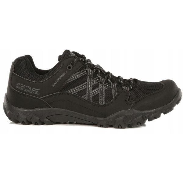 Buty trekkingowe męskie Edgepoint III Regatta. Czarne buty trekkingowe męskie Regatta, bez zapięcia, trekkingowe. Za 249.70 zł.