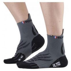 Skarpetki Monnet Ultra. Czarne skarpetki męskie MONNET, bez wzorów. Za 155.00 zł.