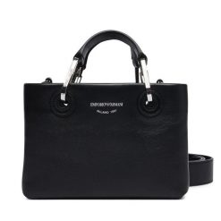 Torebka Emporio Armani. Czarne torebki klasyczne damskie Emporio Armani, bez wzorów, bez dodatków. Za 1,959.00 zł.