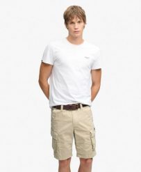 Superdry Core Cargo Shorts — relaxed fit, średniej wagi twill. Brązowe szorty męskie Superdry., bez wzorów, z bawełny, klasyczne. Za 330.60 zł.