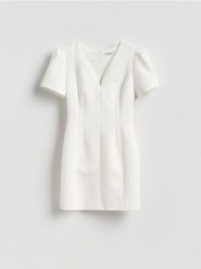 Sukienka mini - złamana biel. Sukienki damskie Reserved, l, bez wzorów, z tkaniny, bez kołnierzyka, bez ramiączek, mini, dopasowane. Za 169.99 zł.