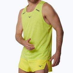 Koszulka do biegania męska Mizuno Tech Light Tank. Żółte t-shirty sportowe męskie Mizuno, l, z materiału, bez ramiączek, do biegania. Za 299.99 zł.