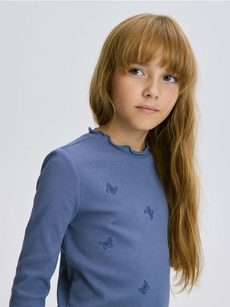 Prążkowana koszulka z haftem - granatowy. Niebieskie koszulki dziewczęce Reserved, bez wzorów, z bawełny, bez ramiączek. Za 35.99 zł.