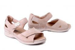 RIEKER V7474-60 beige, sandały damskie. Brązowe sandały damskie Rieker, bez wzorów, bez obcasa, na koturnie. Za 369.90 zł.