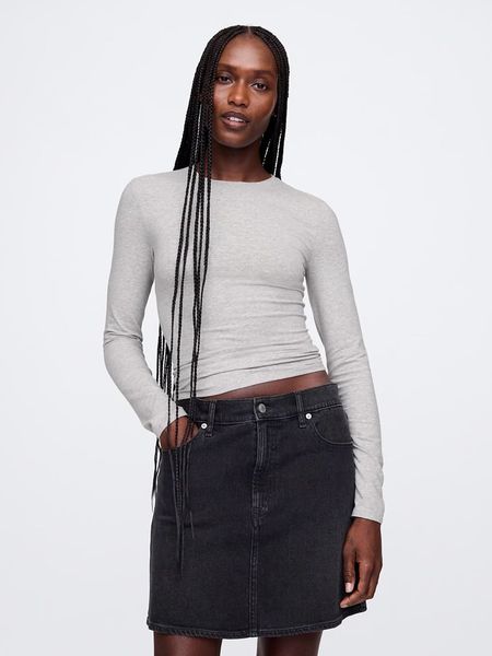 GAP Koszulka w kolorze szarym rozmiar: XS. Szare t-shirty damskie GAP, xs, bez wzorów, bez kołnierzyka. Za 30.42 zł.