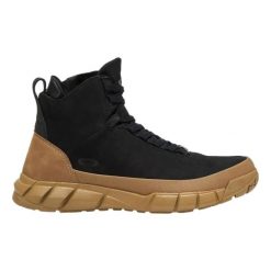 Buty Miejskie Turystyczne Męskie Oakley Coyote Mid Zip Boot. Czarne buty trekkingowe męskie Oakley, bez zapięcia, trekkingowe. Za 789.99 zł.