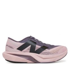 Buty do biegania New Balance. Czerwone obuwie do biegania damskie New Balance. Za 509.99 zł.
