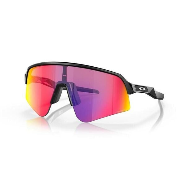 Okulary przeciwsłoneczne Oakley Sutro Lite Sweep. Czarne okulary przeciwsłoneczne damskie Oakley. W wyprzedaży za 640.00 zł.