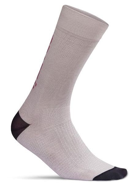 Craft Skarpety kolarskie "Core Endur" w kolorze kremowym rozmiar: 43-45. Brązowe skarpetki męskie Craft, bez wzorów, z materiału. Za 64.95 zł.
