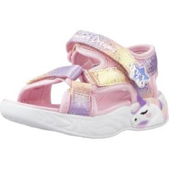 Sandały SKECHERS 302682N Rose. Czerwone sandały męskie Skechers, z tkaniny, bez zapięcia. Za 225.50 zł.