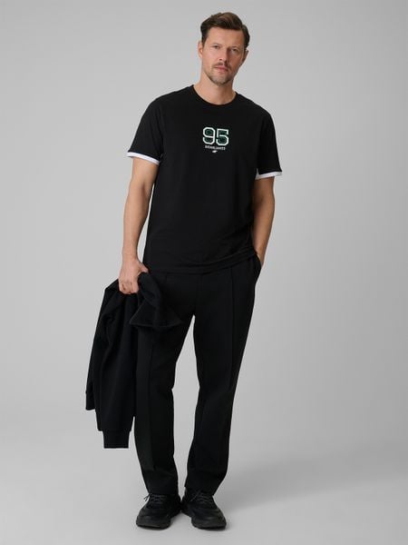 4F Spodnie dresowe męskie - czarne S. Czarne spodnie dresowe męskie 4f, bez wzorów, z bawełny. Za 199.99 zł.