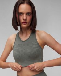 Top Casall Essential Block Seamless Sport M. Zielone topy sportowe damskie Casall, l, bez wzorów, z materiału, bez ramiączek. Za 149.00 zł.