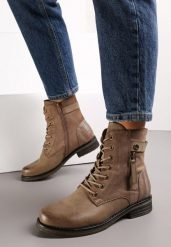 Ciemnobeżowe Botki z Ozdobnym Suwakiem i Paseczkiem Telonie. Brązowe botki damskie Born2be, z jeansu, eleganckie, bez obcasa, na obcasie, bez zapięcia. Za 159.99 zł.