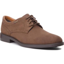 Półbuty CLARKS - Chilverwalkgtx GORE-TEX 261101447 Dark Brown. Brązowe półbuty męskie Clarks, z gore-texu, bez zapięcia. W wyprzedaży za 379.00 zł.