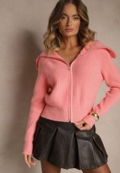 Różowy Kardigan z Wełną o Kroju z Golfem i Zapięciem na Zamek Zinfria. Czerwone kardigany damskie Renee, bez wzorów, z dzianiny. Za 79.99 zł.