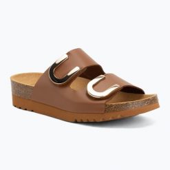 Klapki damskie Scholl Montery 2 Straps Ad Med. Brązowe klapki damskie Scholl, bez wzorów, z materiału, bez obcasa. Za 349.99 zł.