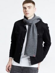 Levi's Szal w kolorze szarym rozmiar: onesize. Szare szaliki męskie Levi's, bez wzorów, z materiału. Za 100.04 zł.