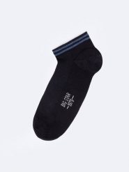 BIG STAR Skarpety w kolorze czarnym rozmiar: 39-42. Czarne skarpetki męskie Big Star, bez wzorów, ze splotem. Za 19.99 zł.