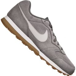 Szare Buty Nike Md Runner 2 Suede M AQ9211-002. Szare obuwie do biegania damskie Nike, Nike MD Runner. W wyprzedaży za 349.00 zł.