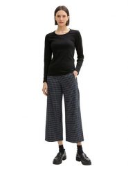 Tom Tailor Koszulka w kolorze czarnym rozmiar: XL. Czarne bluzki damskie Tom Tailor, xl, bez wzorów, bez kołnierzyka, bez ramiączek. Za 43.88 zł.
