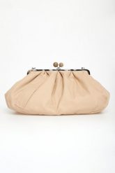 Torebka damska Pasticciano Pio WEEKEND MAX MARA. Torebki klasyczne damskie Weekend Max Mara, bez wzorów, bez dodatków. Za 1,679.00 zł.