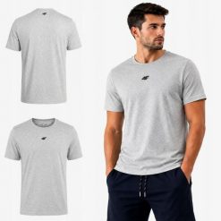 4F KOSZULKA MĘSKA T-SHIRT SPORTOWY KOLEKCJA LIMITOWANA M3947 SS26. Szare t-shirty sportowe męskie 4f, m, z bawełny, bez ramiączek, na fitness i siłownię. Za 54.99 zł.