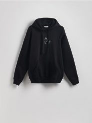Bluza z kapturem - czarny. Czarne bluzy z kapturem męskie Reserved, l, z bawełny. W wyprzedaży za 59.99 zł.