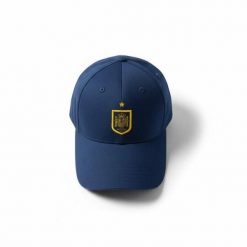 Czapka junior Hiszpania Football granatowa. Niebieskie czapki męskie Adidas, bez wzorów, z bawełny. Za 149.65 zł.