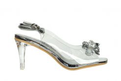 Sandały Laura Vita Mira 01 Blanc 202054, Srebrny, Skóra naturalna - 41. Szare sandały damskie Laura Vita, bez wzorów, z materiału, bez obcasa, na obcasie. W wyprzedaży za 116.10 zł.