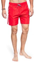 SPODENKI MUSTANG Simon Swim Trunks 1009735 7130. Czerwone szorty męskie Mustang, bez wzorów. W wyprzedaży za 79.99 zł.