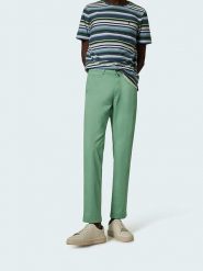 Pierre Cardin Spodnie chino w kolorze zielonym rozmiar: W33/L32. Zielone spodnie materiałowe męskie Pierre Cardin, z aplikacjami. Za 171.68 zł.